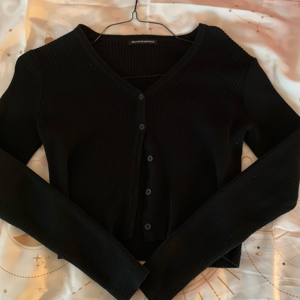 Brandy Melville sweater
